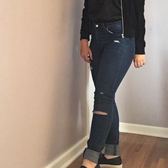 Dark jean ripped skinny jeans - Picture 2 of 2